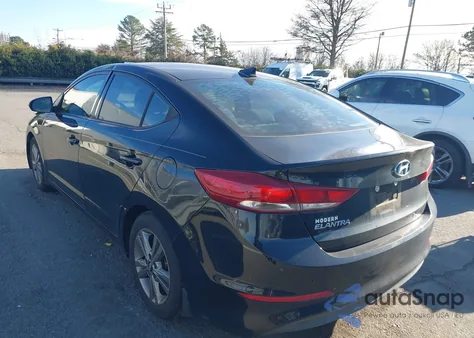 2018 Hyundai Elantra Sel z USA, uszkodzony, nr VIN 5NPD84LF7JH358637